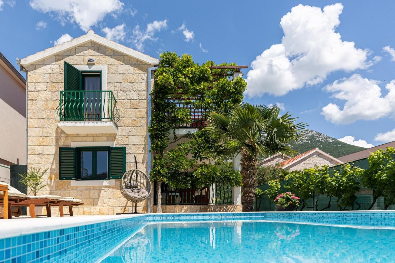 Villa Josip Near Omis , Private Pool Eksteriør billede